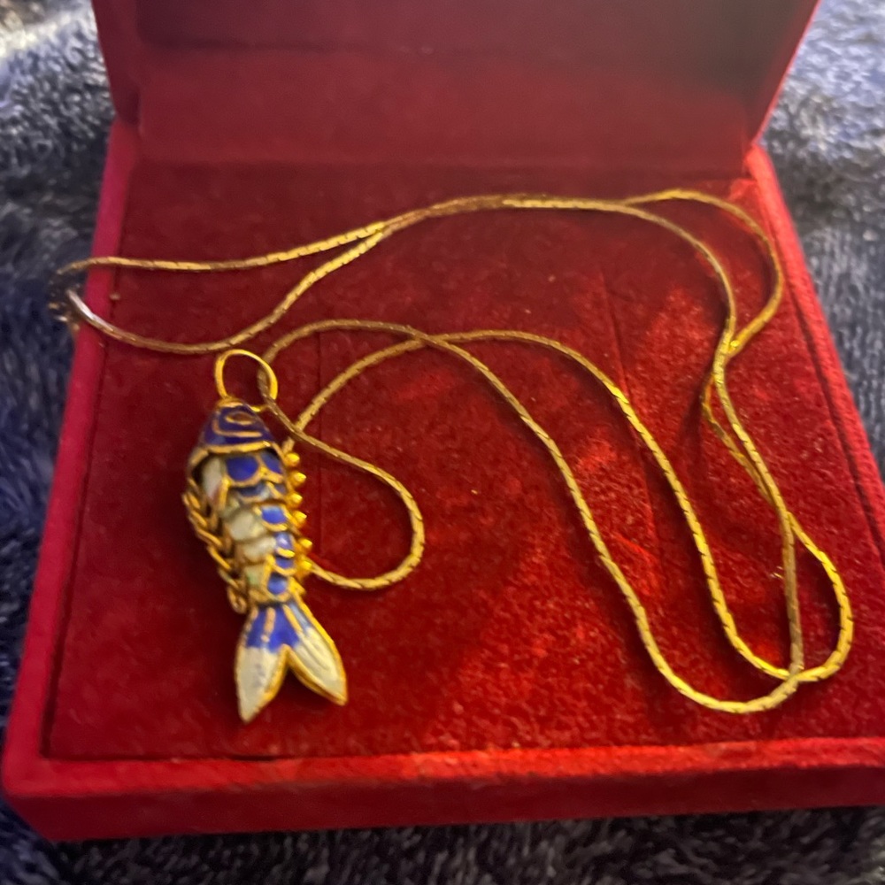 Gold Filled Beautiful Fish Necklace.